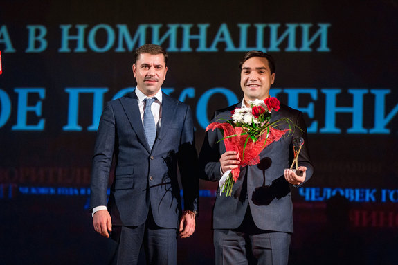 В Челябинске объявлен победитель премии "Человек года-2015" 12