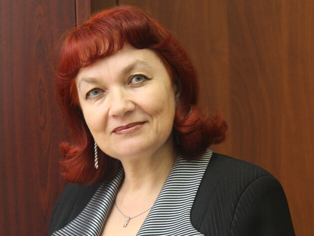 Елена Сизова: «Подготовка творческого специалиста может достигать 20 лет»