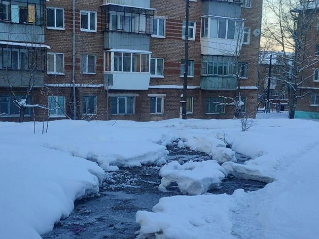 Один из городов Челябинской области затопило сточными водами