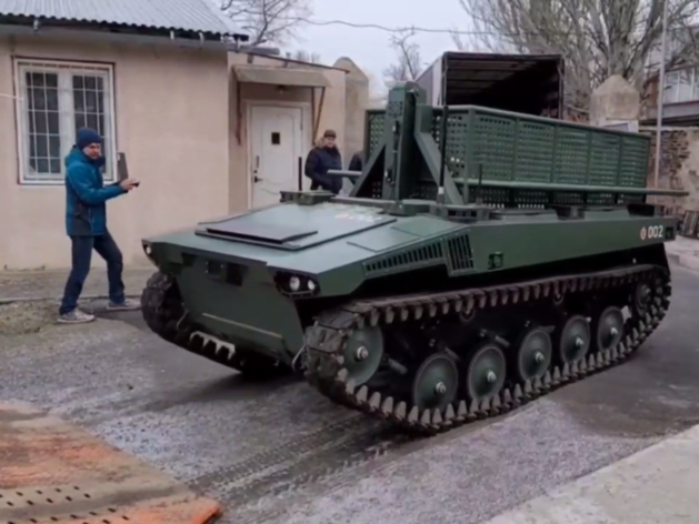Боевые роботы из Челябинской области прибыли на Донбасс. Видео