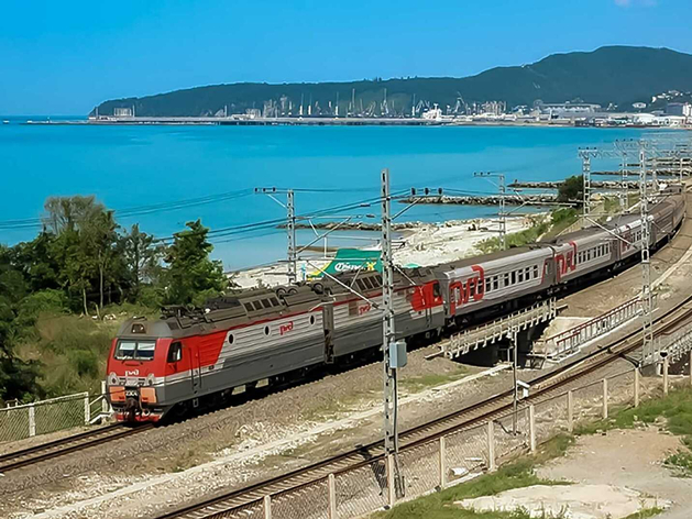 Из Челябинска запускают дополнительные поезда на Черное море. Расписание, цены