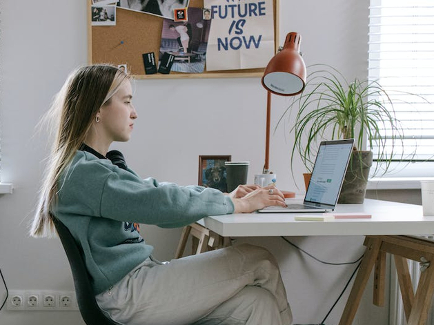 Как изменился челябинский рынок труда за год?