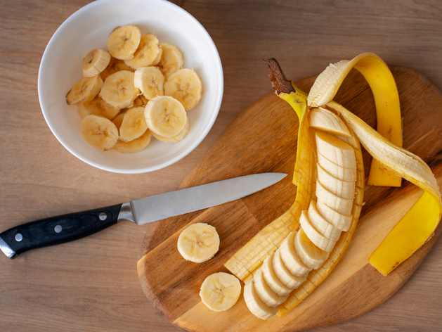 Поставщик челябинского дома престарелых приписал бананам российский происхождение Поставщик челябинского дома престарелых приписал бананам российский происхождение