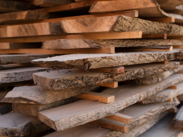 На Южном Урале резко сократился экспорт лесопродукции На Южном Урале резко сократился экспорт лесопродукции