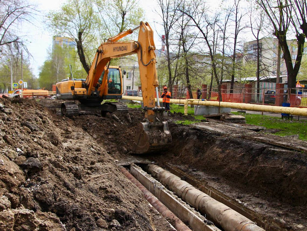 Во всех районах Челябинска начали ремонт коммунальных сетей

