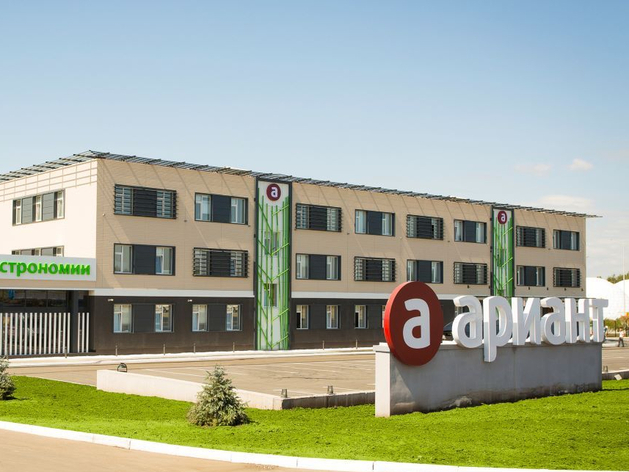 Суд приостановил взыскание имущества бывших собственников челябинского «Арианта» 