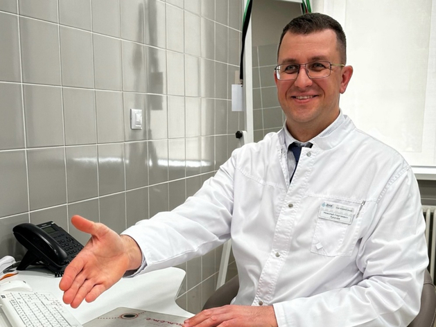 пластический хирург ДНК-Клиники Николай Лукачев