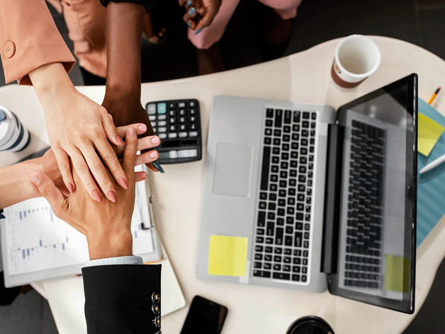 Стало известно, какую поддержку получат креативные предприниматели Челябинской области
Стало известно, какую поддержку получат креативные предприниматели Челябинской области