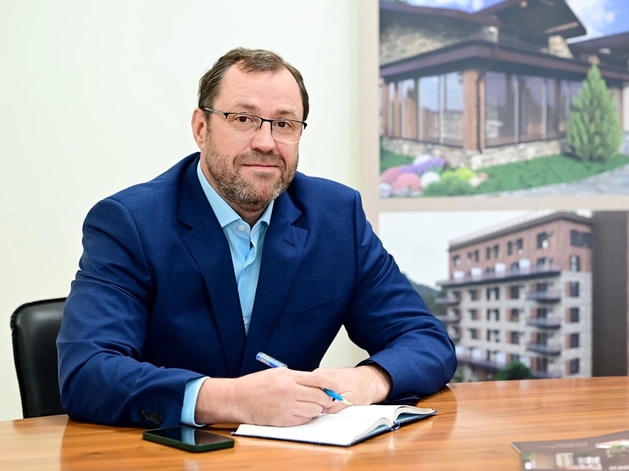 Александр Бердников, загородный комплекс «Родники»