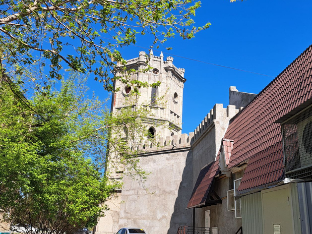 Выгодно ли инвестировать в старину? Мнение бизнеса об объектах культурного наследия
Выгодно ли инвестировать в старину? Мнение бизнеса об объектах культурного наследия