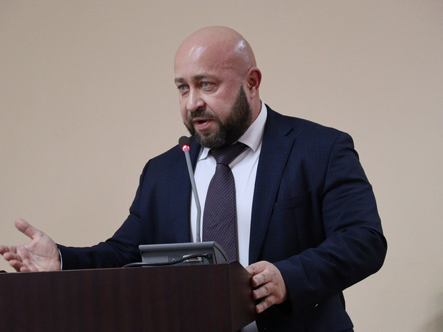 Громкое задержание в образовательной сфере Челябинска: под стражей глава крупного вуза 