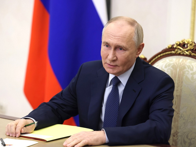 Президент Владимир Путин работает в Магнитогорске