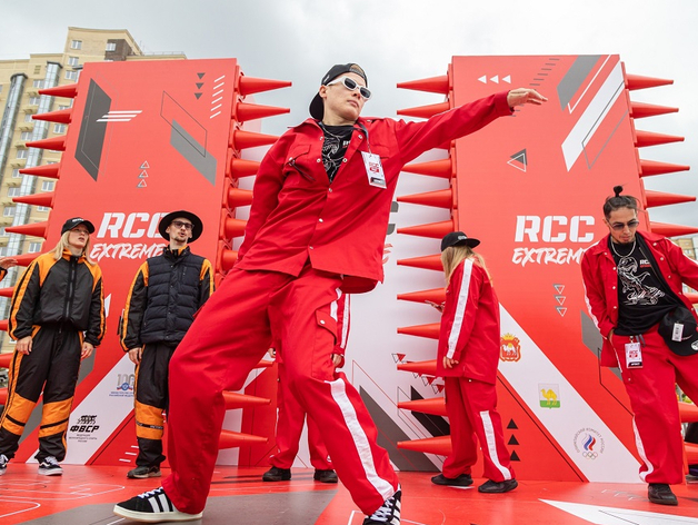 Не пропусти выходные в Челябинске: танцы, уличный спорт, фестиваль и лучшие киноновинки
