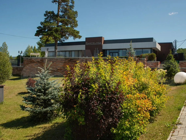 Ресторанный комплекс вблизи озера Тургояк продают в Челябинской области 