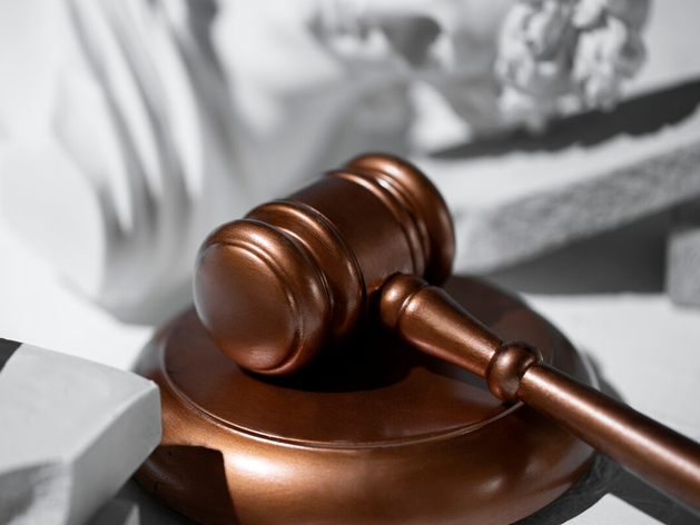 В Челябинске избрали меру пресечения для главы управляющей компании за обман жильцов 