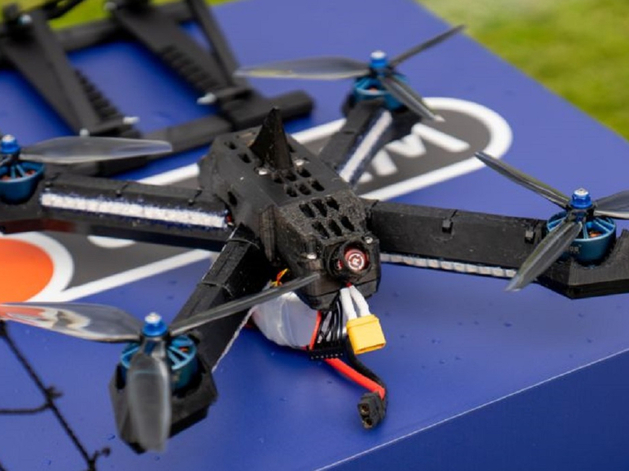 Челябинский вуз стал площадкой для запуска студенческой лиги гонок на дронах