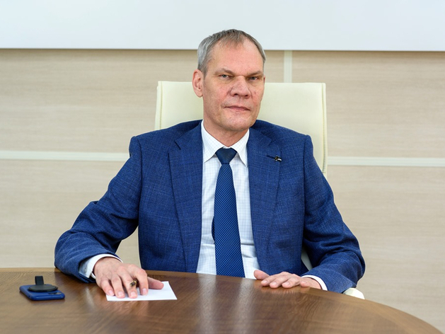 Леонид Вахрамеев: «Технологический процесс обгоняет возможности людей» Леонид Вахрамеев: «Технологический процесс обгоняет возможности людей»