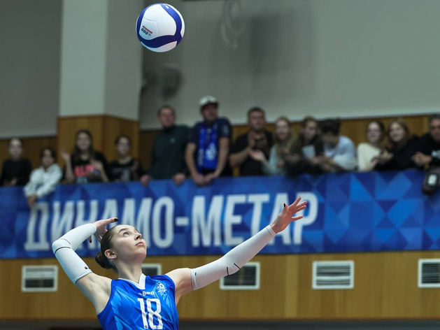 Челябинский волейбольный клуб одержал вторую домашнюю победу в чемпионате России

