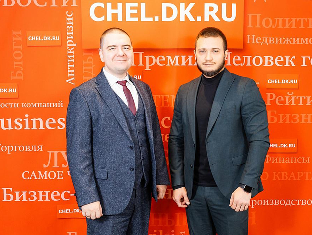 Григорий Богданов, старший персональный брокер «БКС Мир инвестиций» и Филипп Сапожников, директор челябинского филиала «БКС Мир инвестиций»