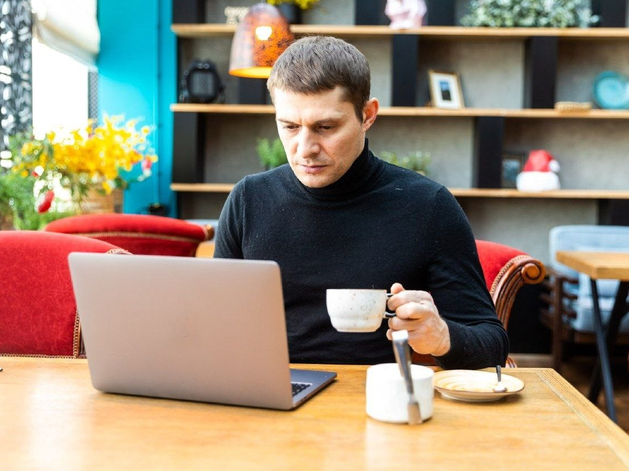 Малому бизнесу Челябинской области стал доступен ИИ-сервис для работы с клиентами