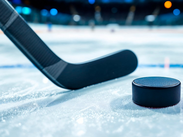 В Челябинске коллекционерам предлагают клюшку звезды НХЛ Евгения Кузнецова