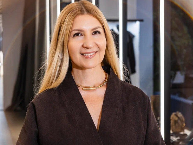 Юлия Капралова о новогодних трендах 2025: персональная история важнее брендовой яркости
