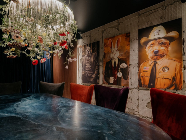 В центре Челябинска продают лаундж-бар с караоке и танцполом В центре Челябинска продают лаундж-бар с караоке и танцполом