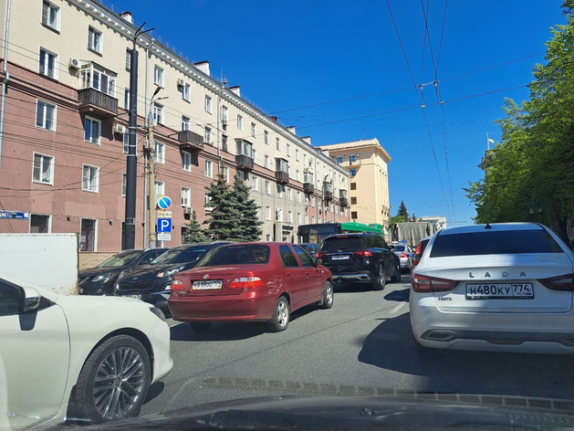 В Челябинске на три года перекроют центр из-за строительства здания
В Челябинске на три года перекроют центр из-за строительства здания