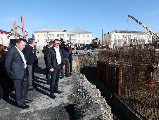 Губернатор Текслер раскритиковал строительство детской школы искусств в Сатке Губернатор Текслер раскритиковал строительство детской школы искусств в Сатке